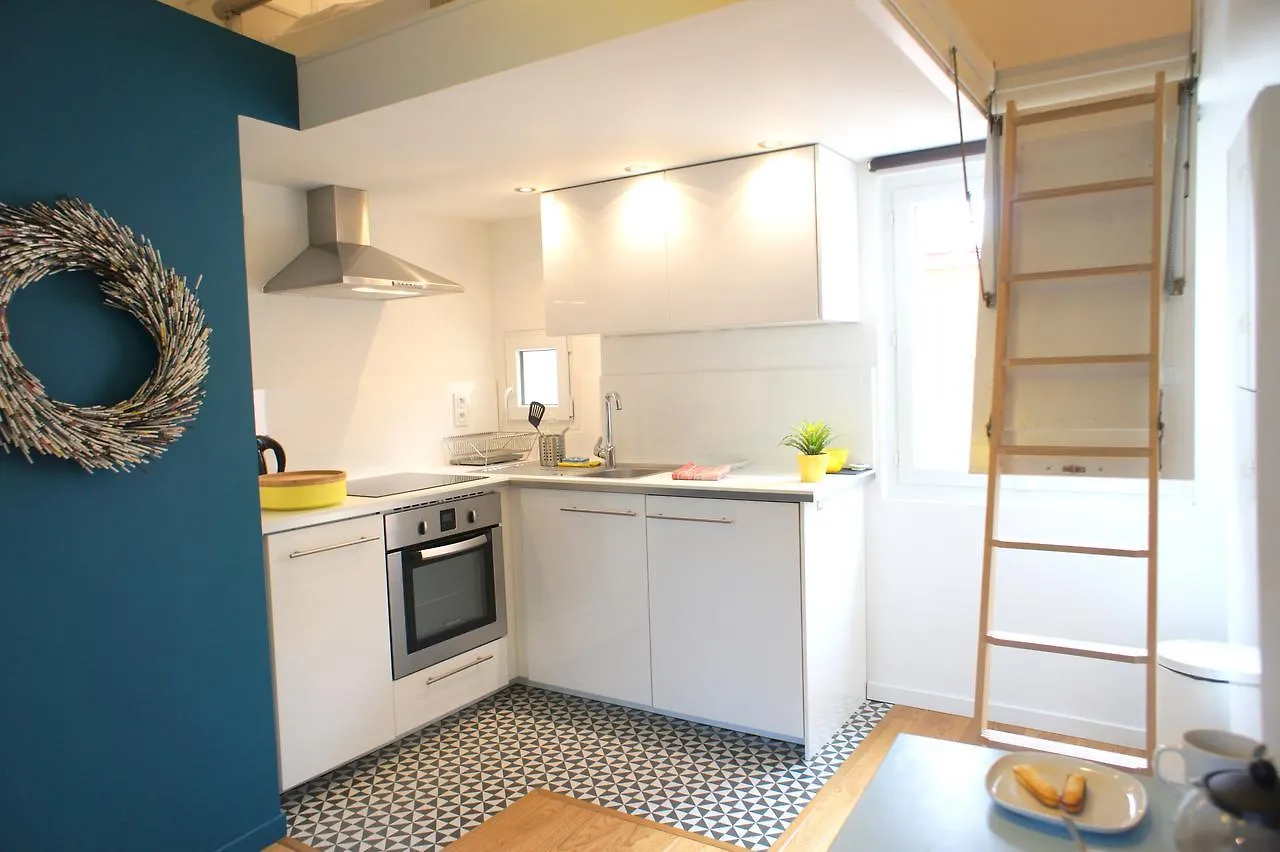 Superbe Studio Vieux Nice - calme et climatisé Appartement